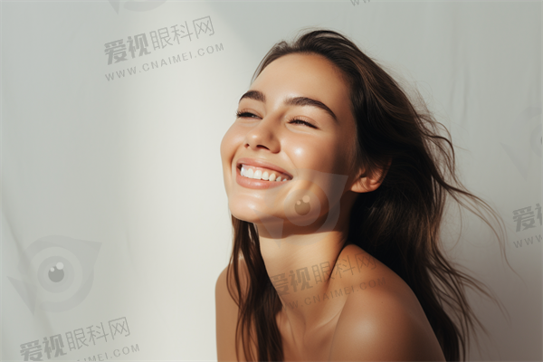 深圳艺星注射玻尿酸相关