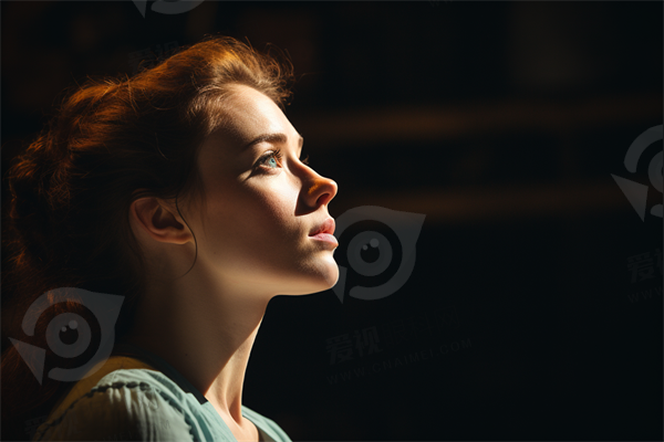 南充德美牙科诊所费用透明，疤痕切除与皮瓣移植起价10000元，微针及射频疤痕修复每次起价3000元。